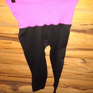 Prestige Edge Black/Pink Capris
